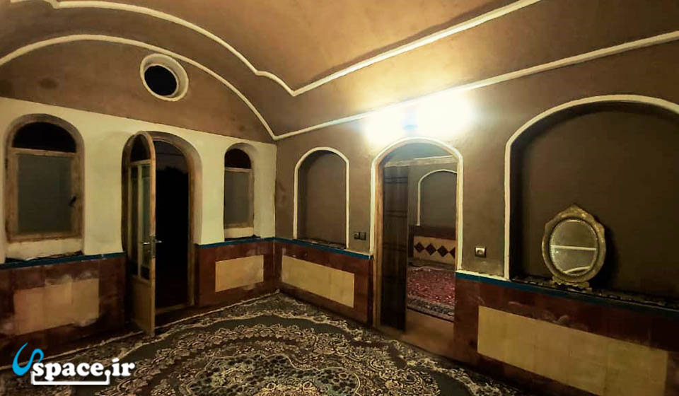 نمای داخلی اقامتگاه بوم گردی گله روخ - ابوزیدآباد - روستای یزدلان